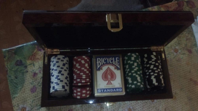 Профессиональный набор для игры в покер  - изображение 1