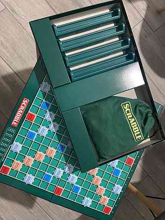 Настольная игра scrabble 
