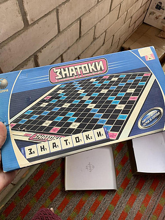 Настольная игра знатоки  - изображение 1
