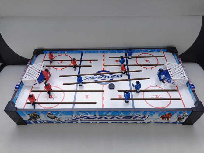 Хоккей 🏒 не весь комплект  - изображение 1