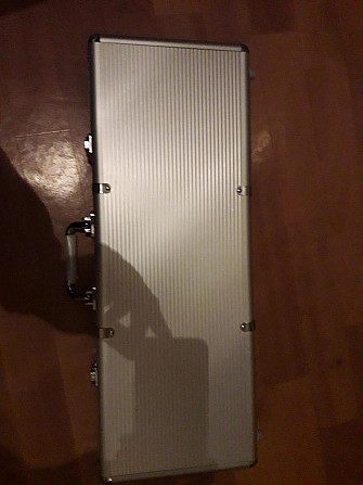 Набор для покера 300 фишек с номиналом  - изображение 2