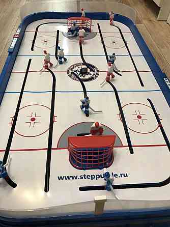 Настольный хоккей 