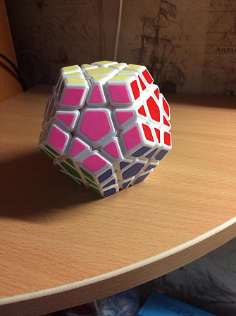 Кубик Рубика мегаминкс (12 граней  - изображение 1