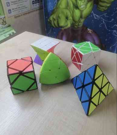 Кубики Рубика 