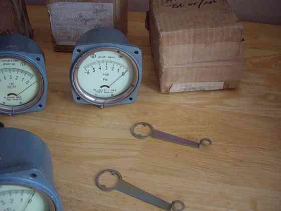 Дифманометр-тягомер ДТмМП-100-М Новые 45 штук. 