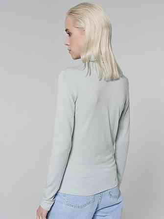 Водолазка размер М 