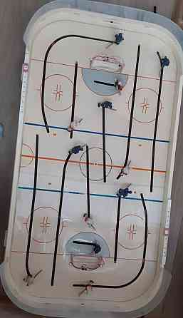 Настольный хоккей 