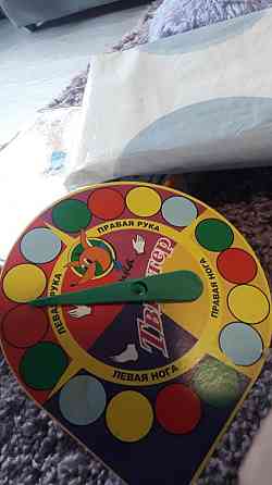 Игра ТВИСТЕР напольная 