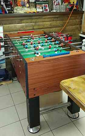Настольный футбол, крикет 