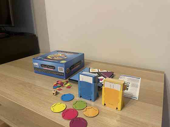 Настольная Игра Trivial Pursuit от Hasbro 