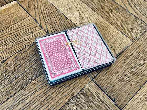 Карты игральные 2 колоды в чехле 