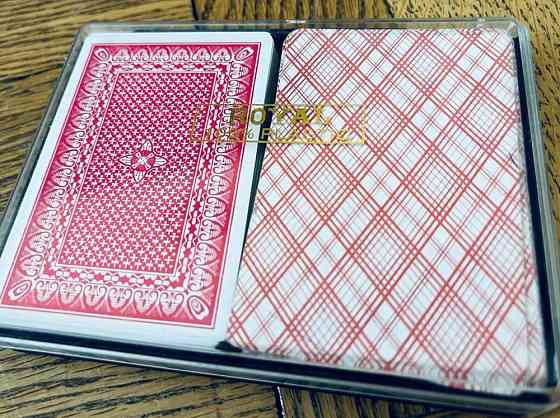 Карты игральные 2 колоды в чехле 