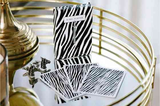 Карты Zebra King Slayer от Ellusionist.com 