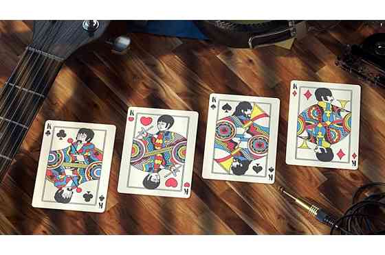 Карты Yellow Submarine от Theory11.com 