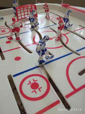 Настольный хоккей 