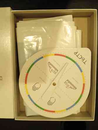 Игра напольная твистр 