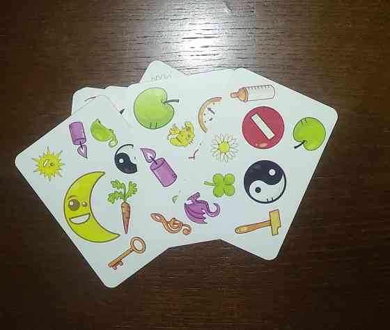 Настольная игра Дабл Dobble 