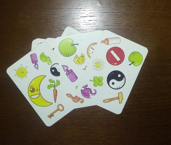 Настольная игра Дабл Dobble  - изображение 1