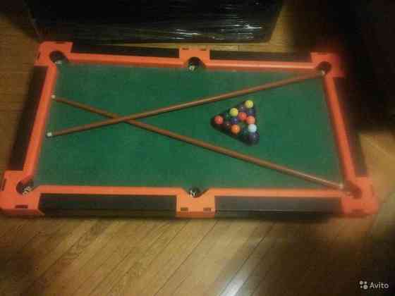 Настольный бильярд 