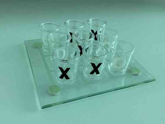 Пьяная игра «Крестики-нолики» 