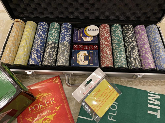 Набор для покера 500 фишек+машинка смешивания карт  - изображение 2