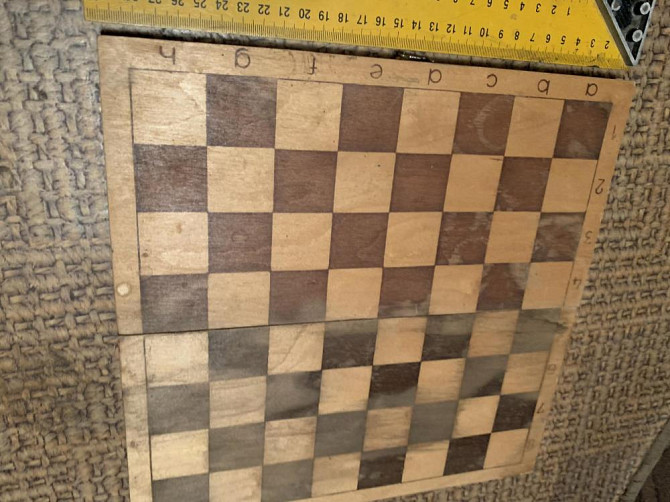 Доска деревянная для шахмат шашек  - изображение 2