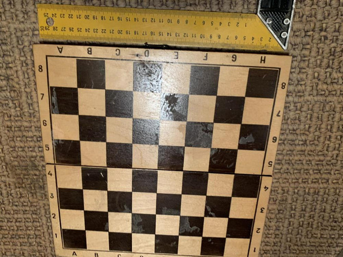 Доска деревянная для шахмат шашек  - изображение 1