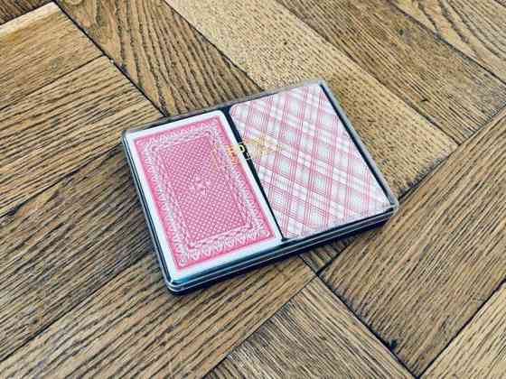 Карты игральные 2 колоды в чехле 