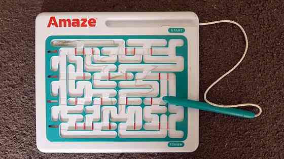 Лабиринт с дверями 