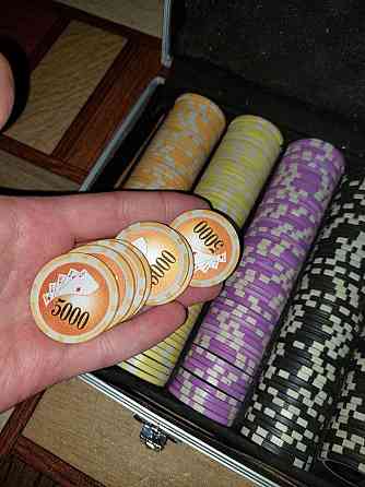 Набор для покера 500 фишек в кейсе б/у 