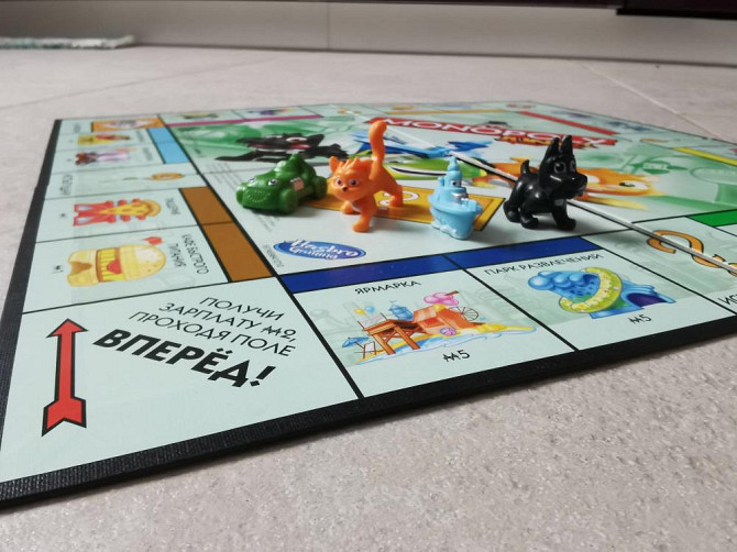 Монополия Junior Hasbro  - изображение 2