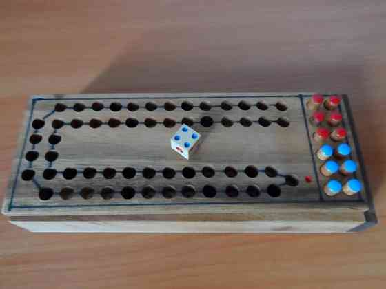 Настольная игра "Скачки" 
