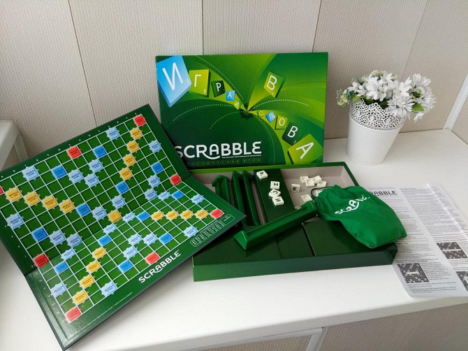 Настольная игра для всей семьи Scrabble, новая  - изображение 1