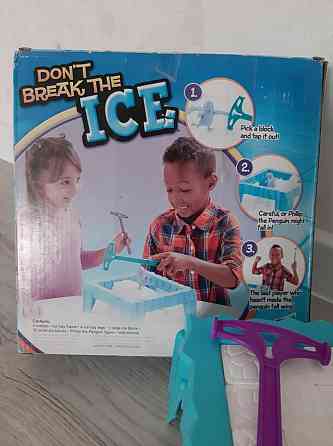 Настольная игра Don't Break the Ice Hasbro 