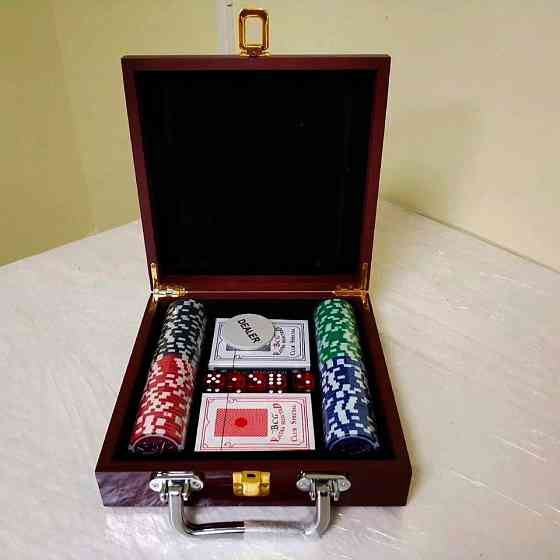 Покер игровой набор 100 фишек + 2 колоды карт 