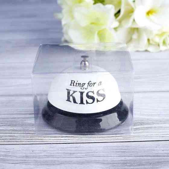 Звонок настольный - Ring for a kiss новый 