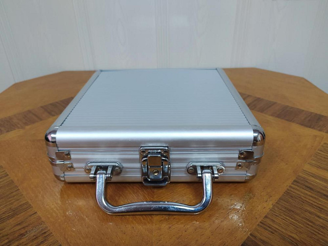 Набор для покера глянцевый на 100 фишек  - изображение 3