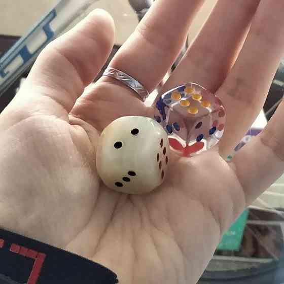 кубики игральные 