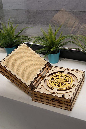 Деревянная книга-гловоломка Codex Silenda Gracilis  - изображение 2