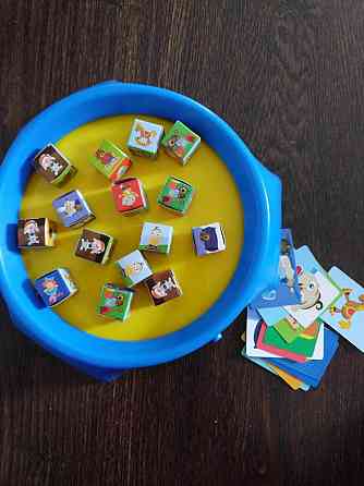 Танцующие кубики 