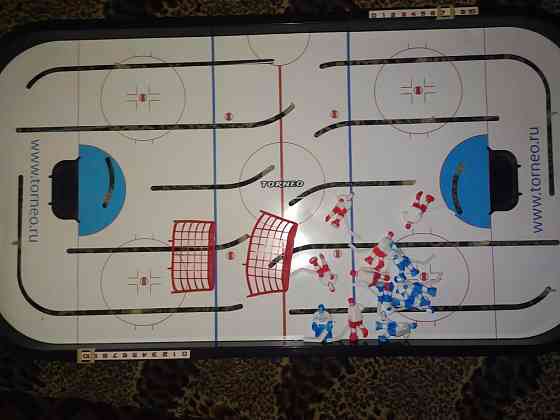 Настольный хоккей 