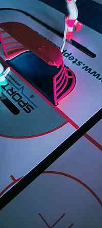 Большой хоккеей 