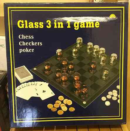 Glass 3 in 1 Game — Chess, Checkers, Poker 