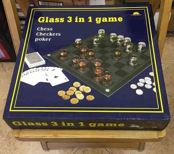 Glass 3 in 1 Game — Chess, Checkers, Poker 