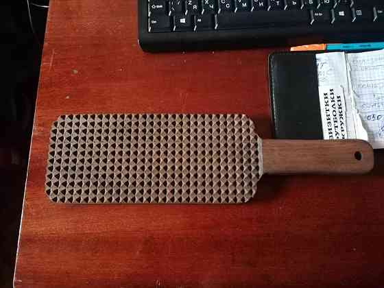 Шлепалка дерево 