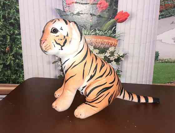 Амурский тигр мягкая игрушка 35 см 