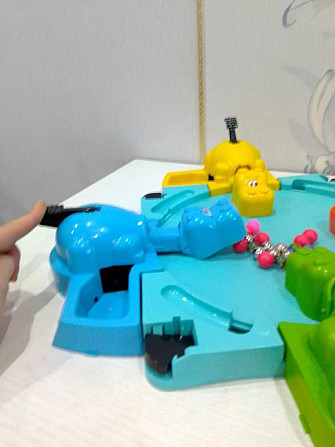 Игра "Голодные бегемотики" б/у  - изображение 1