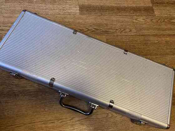 Набор для покера Empire, 500 фишек в кейсе 