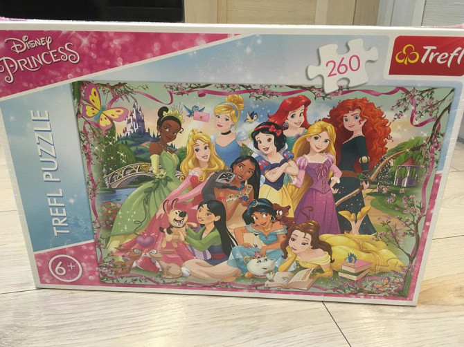 Пазл Trefl Puzzle 260 деталей, новый  - изображение 1