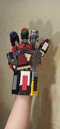 Лего перчатка 